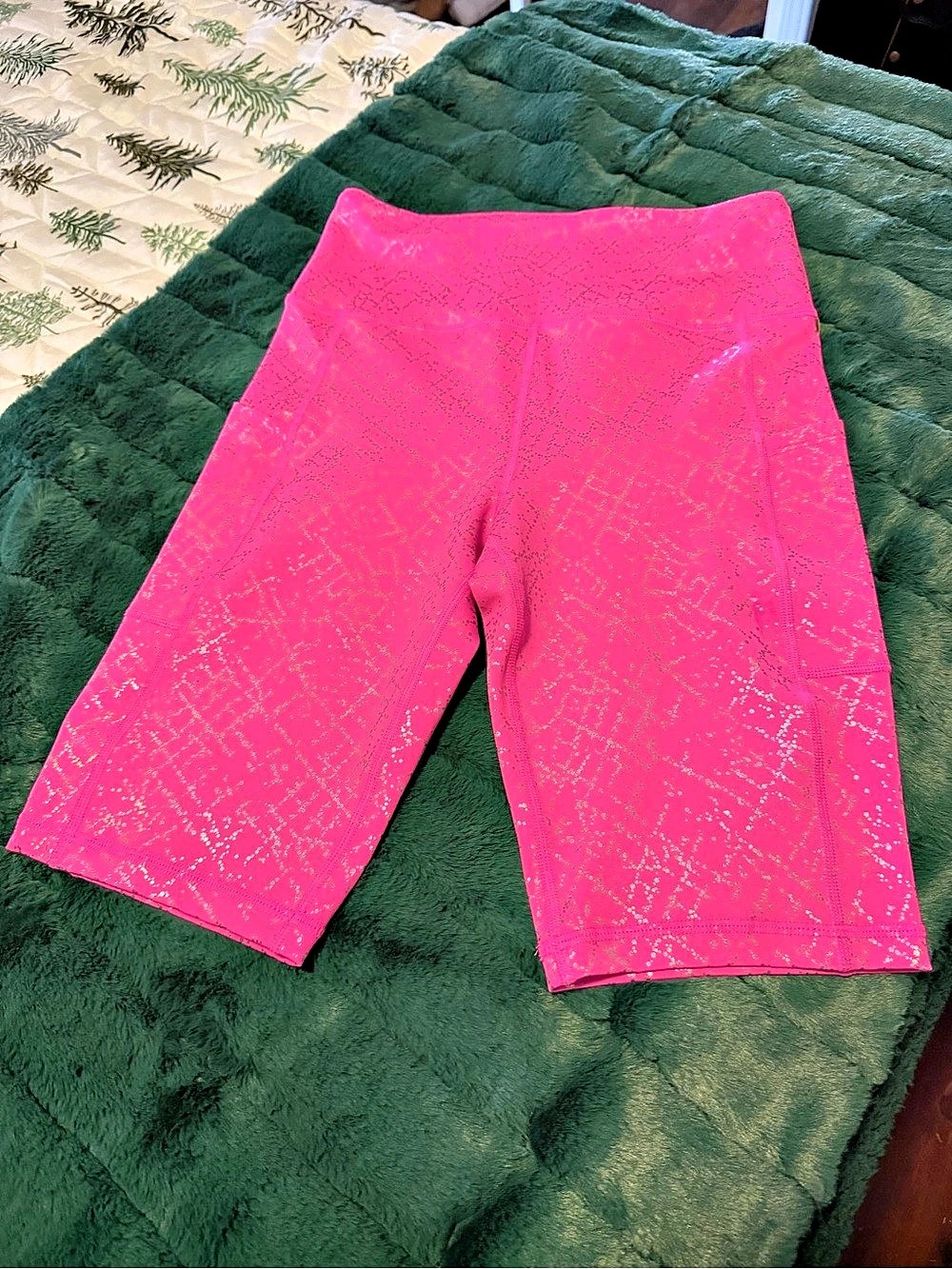 Zyia Women's Pink Athletic Shorts Like New Small